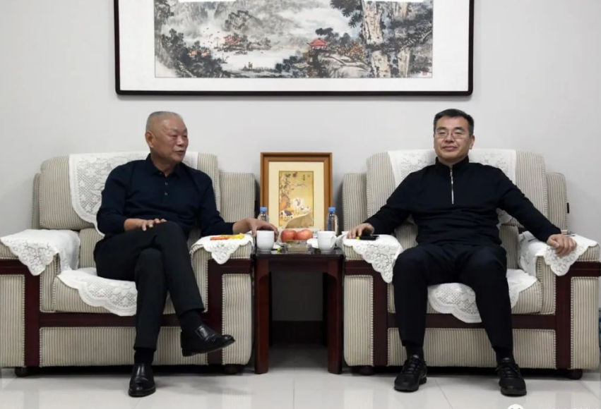 賡續(xù)友誼推進(jìn)合作 | 董事長(zhǎng)張昭會(huì)見(jiàn)宏鑫源董事長(zhǎng)王茂柳一行(圖1) 賡續(xù)友誼推進(jìn)合作 | 董事長(zhǎng)張昭會(huì)見(jiàn)宏鑫源董事長(zhǎng)王茂柳一行(圖1)